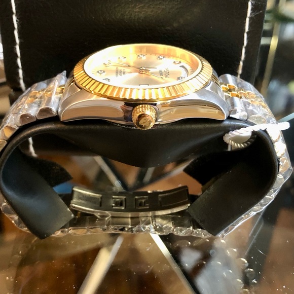 🚨SOLD🚨ON MERCARI} Automatic Day Date Diamond SS NEW Watch - Picture 5 of 13